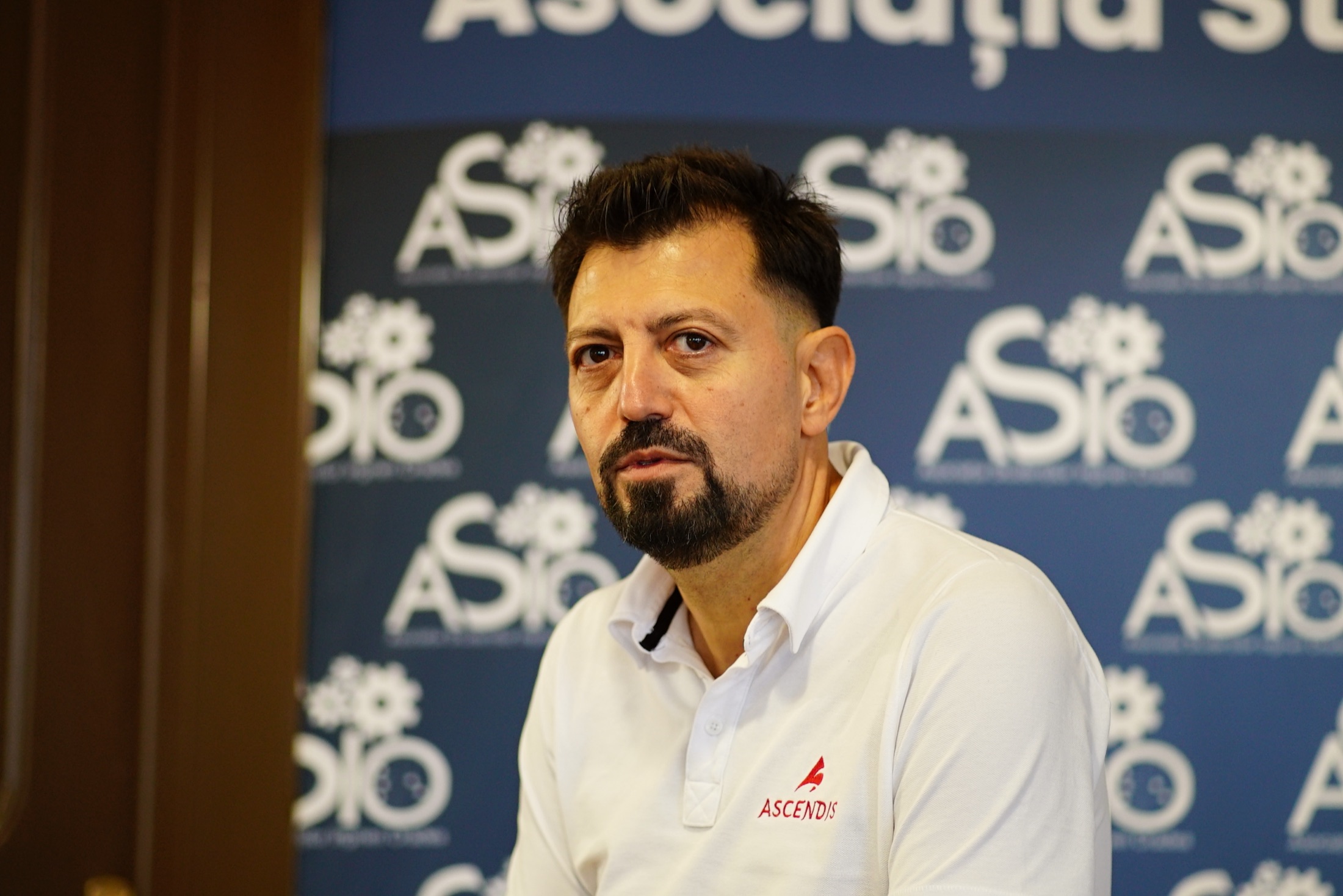 Conferință fotografiată de AXS Studio